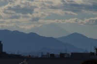 東京競馬場フジビュースタンドから見た富士山